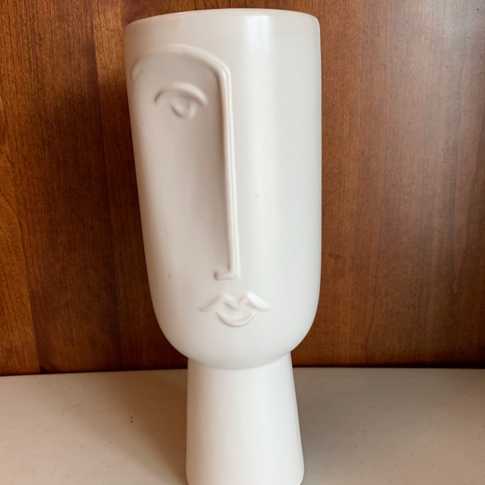 One Design Home NY 10.5” Tall White Stoneware Scandinavian Style Portrait Vase - Picture 5 of 6